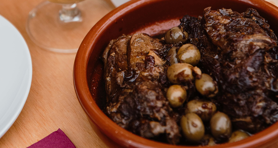 Tajin de cordero con aceitunas ibiza